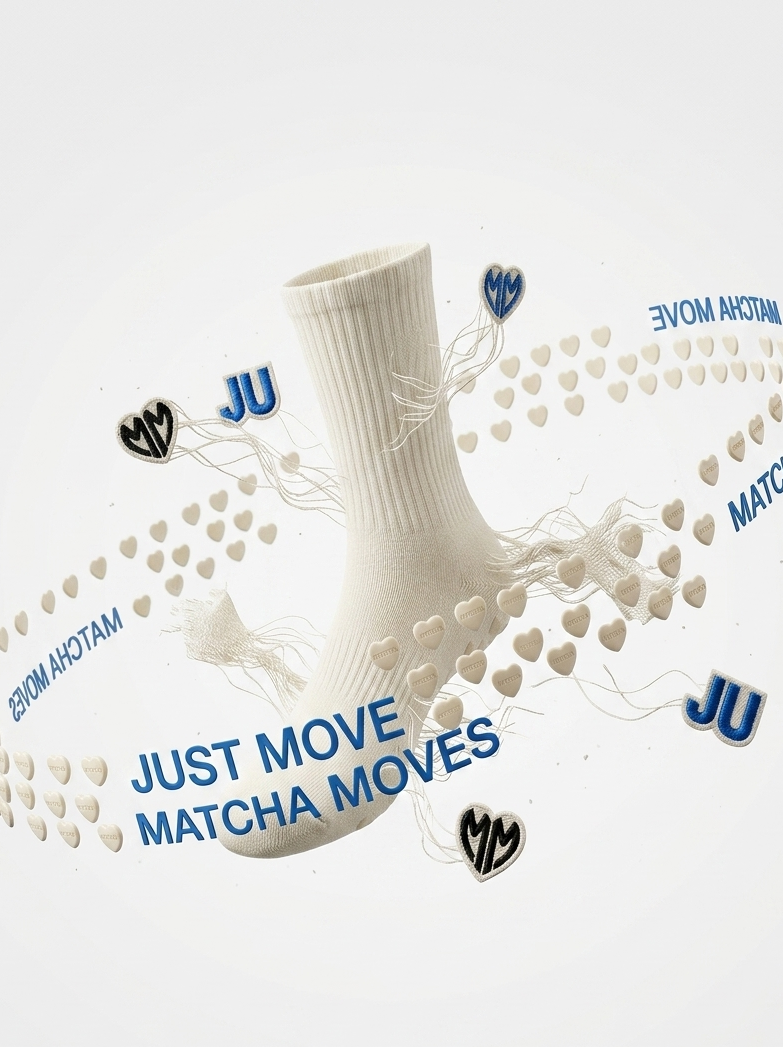 Just Move Socks — Rutschfeste Pilates Socken mit Schachbrett-Grip | Matcha Moves
