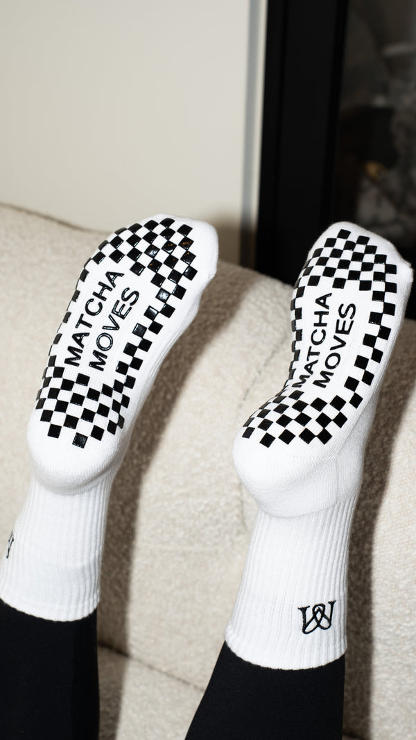 Unisex Grip Socks — Rutschfeste Pilates Socken mit Schachbrett-Grip | Matcha Moves